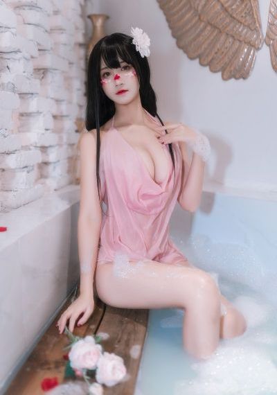 丰满的女邻居在线_BD国语免费观看视频