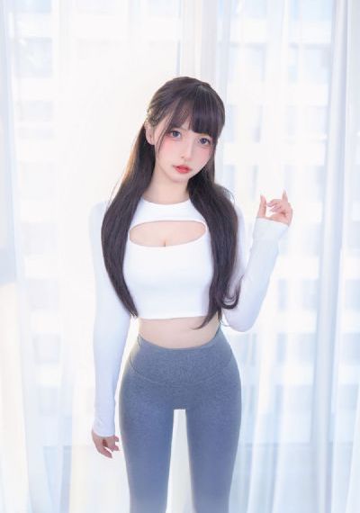 埃罗芒阿老师真名_手机在线免费观看