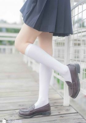 抓娃娃免费版_国产剧天堂在线