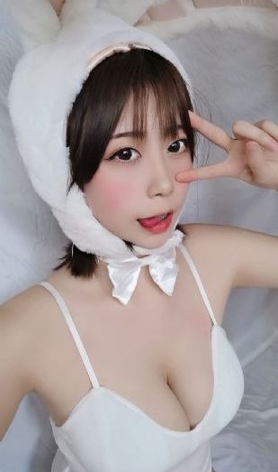 西班牙三级电影_国产剧超清免费观看