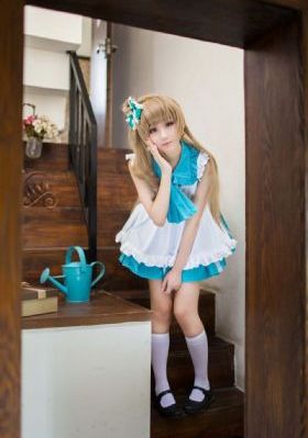 美脚パンスト女教师在线_BD英语高清迅雷在线观看