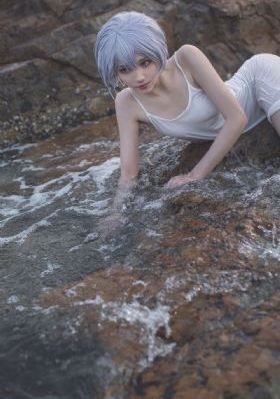 美丽的姑娘高清视频观看全集_HD在线手机播放